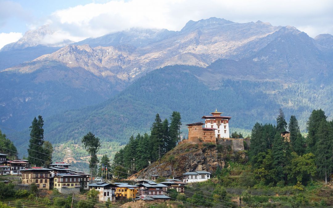 5 days in bhutan, paro valley, architecture, travel, blog, humble and free